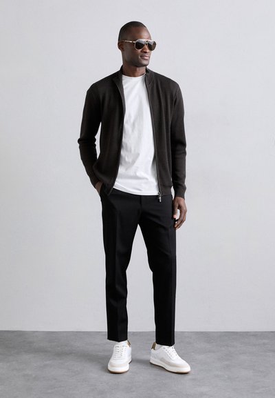 Emporio Armani CARDIGAN - Kardigán - grey fancy