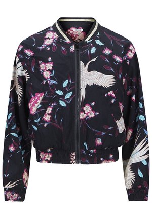 Sort bomberjakke med lynlås og elastisk kant, med hvide traner og blomster i pink og blå samt stribet krave.