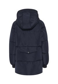 Chaqueta acolchada azul marino con capucha, que cuenta con un textura acolchada, puños elásticos y un bolsillo trasero con cierre a presión.