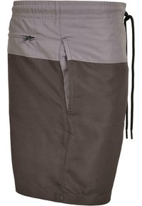 Herren-Badeshorts in Grau und Dunkelbraun, mit Kordelzug in der Taille, Seitentasche und glattem Stoff mit Farbblock-Design.
