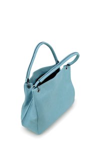 Lichtblauwe leren handtas met een gestructureerd oppervlak, twee handvatten en een ruime opening. Voorzien van zilveren hardware en een gestructureerde vorm.