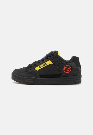 Globe TILT - Skate shoes - black/sunset