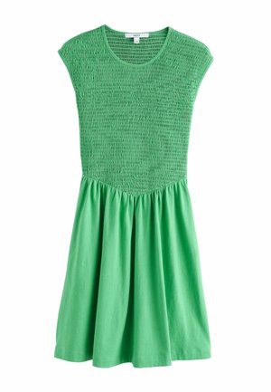 Zelené šaty s krátkymi rukávmi, zdobeným nariaseným živôtikom a rozšírenou sukňou, vyrobené z ľahkej tkaniny.