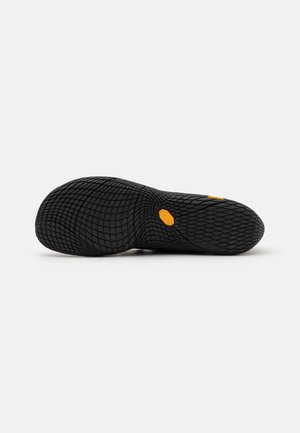 Laufschuh Straße - black