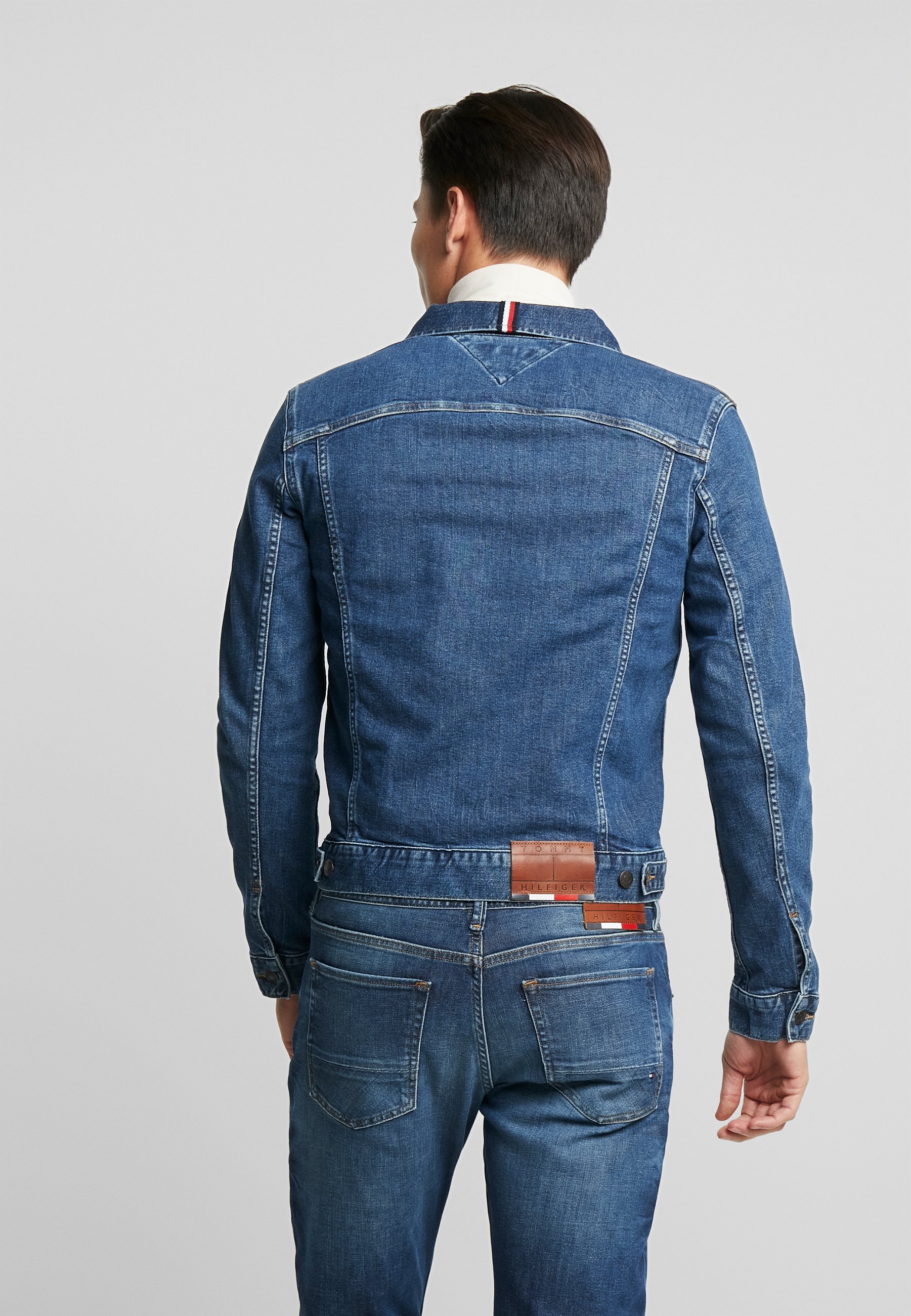 tommy jeans trucker jacket