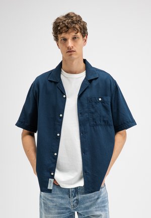 Butcher of Blue BUTCHER OF BLUE SHIRTS S/S ANTHONY LT RESORT SHIRT SS - Hemd - alaska blue