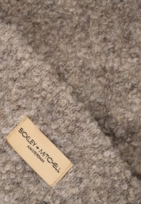 Bickley+Mitchell Muts - sand