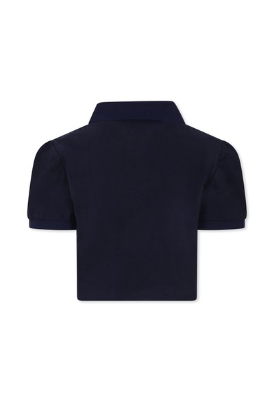 Marineblauwe polo shirt, korte mouwen, met kraag ontwerp, gladde textuur, contrasterende kraagafwerking, eenvoudige constructie, geen zichtbare patronen of versieringen.