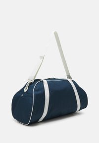 Nike Performance GYM CLUB RETRO - Sports bag - armory navy/sea