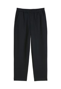 MARC O’POLO X DFB TRAVEL COLLECTION PANTS JOGGER STYLE TAPERED LEG FRENCH POCKETS - Housut - deep night blue
