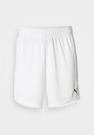 Pantaloncini sportivi bianchi realizzati in tessuto leggero con fascia elastica in vita. Presentano il logo Puma nero sul lato inferiore destro.