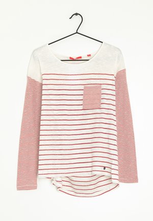 Stickad tröja - white