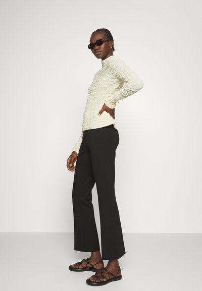 Hofmann Copenhagen MIRELLA - Μπλούζα με μακριά μανίκια - vanilla