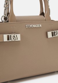 Steve Madden BLINDEN - Håndtasker - taupe