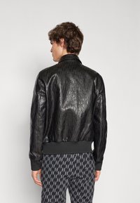 KARL LAGERFELD BLOUSON - Casaco de couro - black