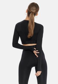 Cardio Bunny ORDINARY - Pikkade varrukatega topp - black