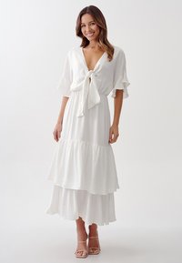 TUSSAH LUCINDA  - Maksi suknelė - white