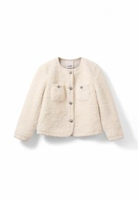 Slonovinový skrátený kabát vyrobený z textúrovanej látky, s okrúhlym výstrihom, dvoma prednými vreckami a strieborným zapínaním na gombíky.