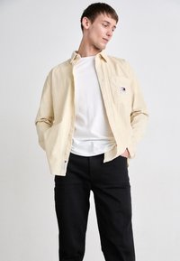 Tommy Hilfiger CORE HARLEM STAY - Jean droit - black