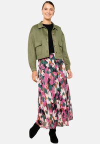 LolaLiza BOXY - Leichte Jacke - khaki faded