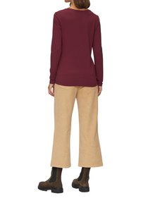s.Oliver Langarmshirt - rubinrot