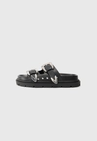 Steve Madden OUTCAST - Lahtised kingad - black action