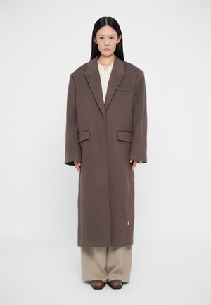 LONG COAT - Abrigo clásico - dark brown