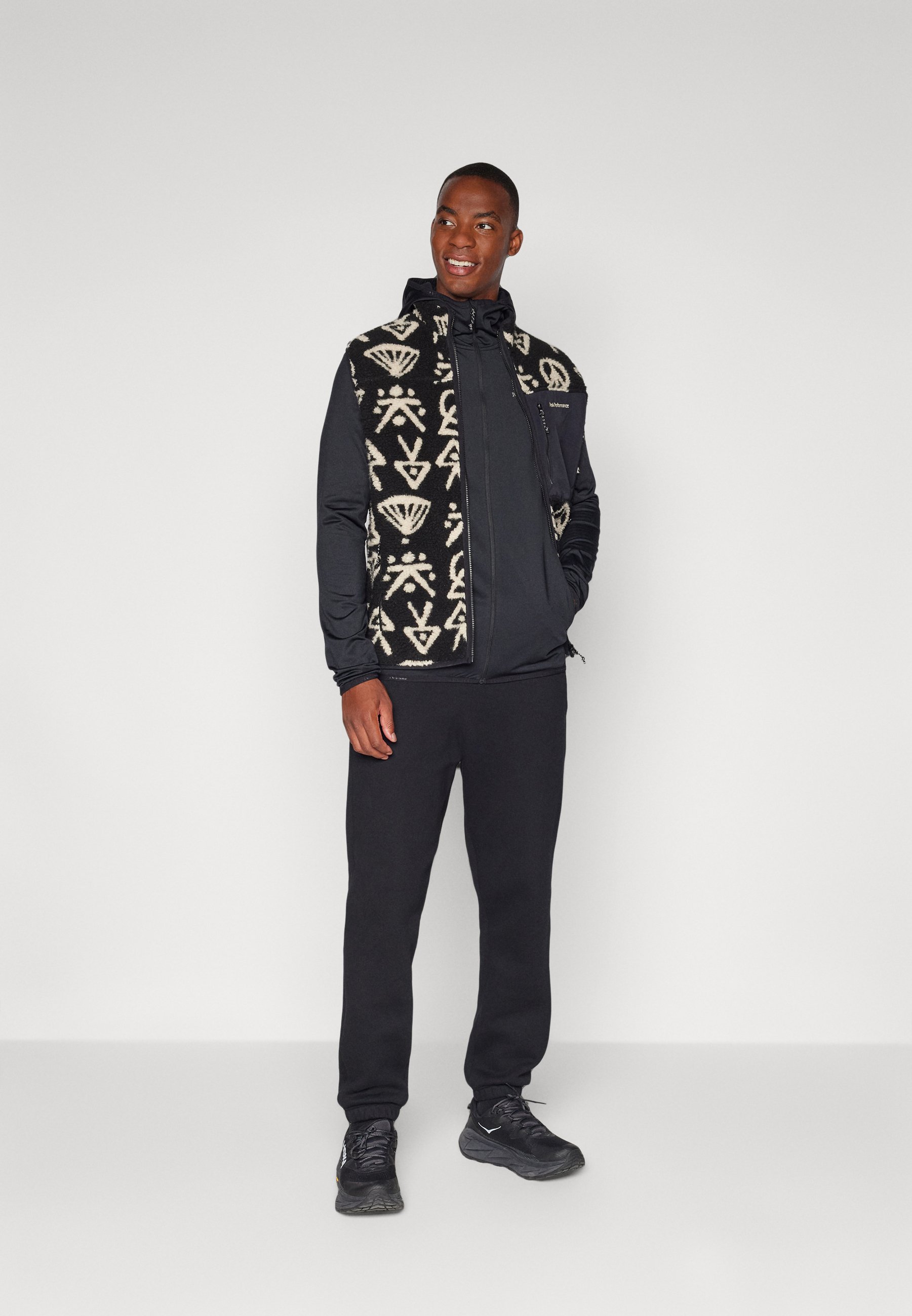 Peak Performance LIGHT ZIP HOOD MEN - Fleece jacket - black