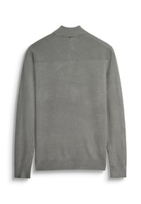 Grauer Pullover mit langen Ärmeln und geripptem Kragen, Schultern, Bündchen und Saum, von hinten auf weißem Hintergrund gezeigt.