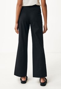 Mexx WIDE LEG - Pantalones - black