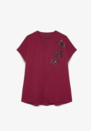 Fiorella Rubino, T-SHIRT CON FARFALLE IN PAILLETTES - T-shirts print - bordeaux