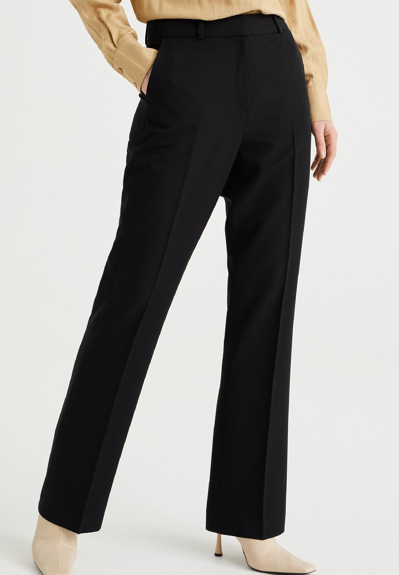 WE Fashion REGULAR FIT - Kalhoty - black