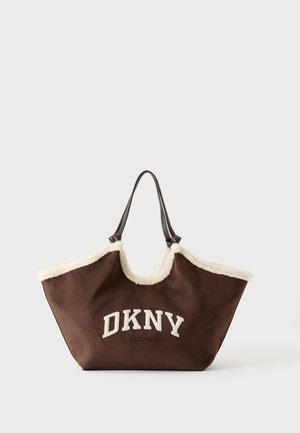 DKNY, PAULA TOTE - Чанта за пазаруване - brown