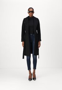 Bruuns Bazaar CATARINABBPERLE COAT - Klasisks mētelis - black