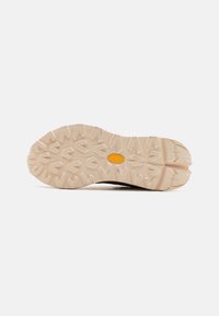 HI-TEC HTS74 SHADOW UNISEX  - Trainers - myristica/chocolate plum/almond peach