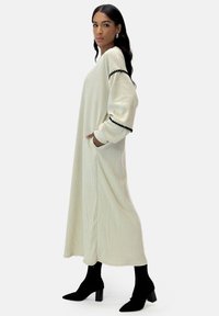 Elara Vestito lungo - beige