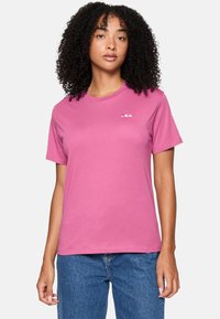 Fila BIENDORF - T-shirt basic - red violet