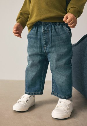 Next, PLEAT FRONT  REGULAR FIT - Jeans Tapered Fit - mid blue denim
