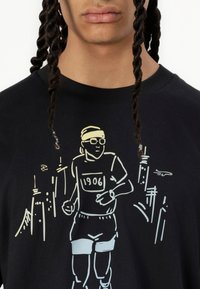 New Balance BEFORE AND AFTER UNISEX - T-shirts print - black