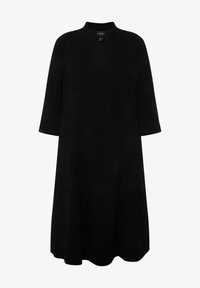Vald, black