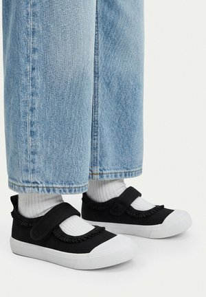 DeeZee, DEEZEE SLIPPERS GIRL BLACK 5907964182399 - Ballerinasko m/ rem - black