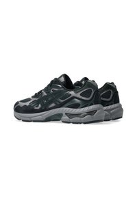 ASICS SportStyle GEL-NYC GS - Baskets basses - graphite grey black