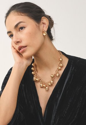 Next, CHUNKY BELL CHAIN - Necklace - gold tone