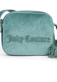 Borsa a tracolla in suede teal con logo "Juicy Couture" in rilievo, chiusura con zip e una tracolla testurizzata con un accento decorativo.