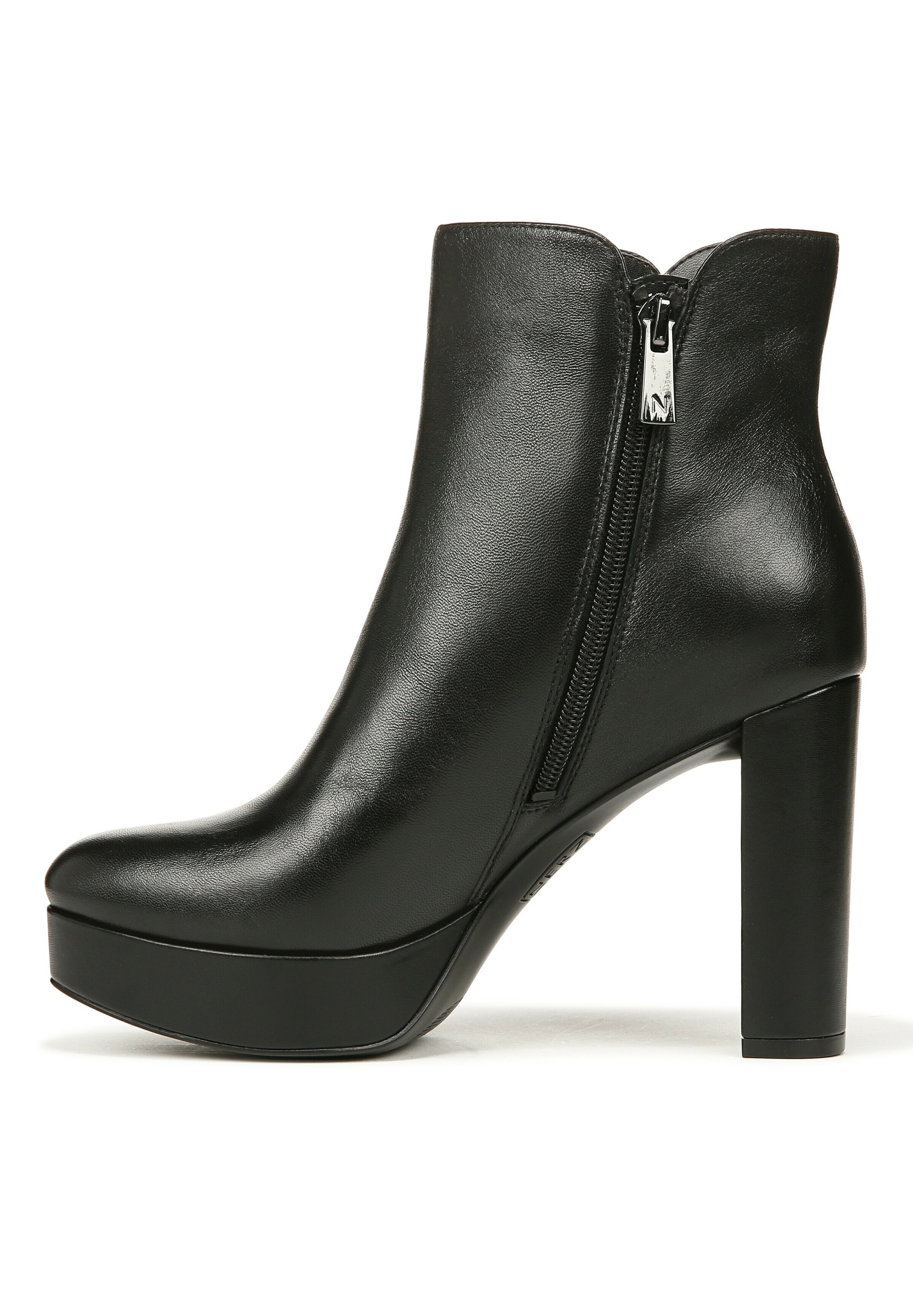 naturalizer boots ankle