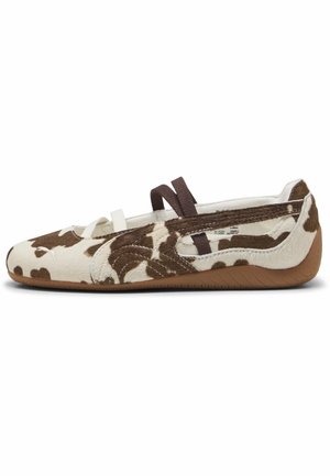 SPEEDCAT BALLET COW WNS - Ballerinaskor - chocolate brown-warm white