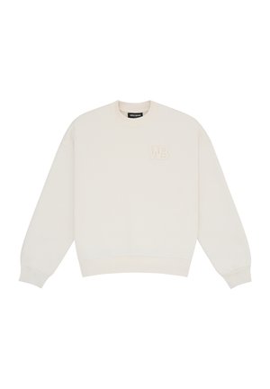Off-white crewneck trui met lange mouwen en een subtiel "WB" logo gegraveerd op de linkerborst.