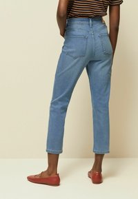 Next CROPPED - Džíny Slim Fit - mid blue