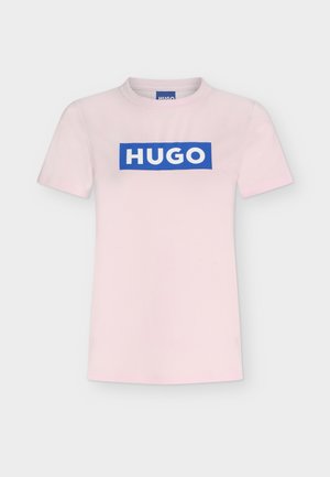 HUGO, CLASSIC TEE - Βασικό μπλουζάκι - light/pastel pink