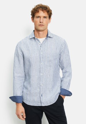 Gestreifte Button-Down-Bluse aus einem blauen und weißen Leinenmix mit langen Ärmeln und kontrastierenden marineblauen Manschetten. Verfügt über eine Brusttasche und einen abgerundeten Saum.